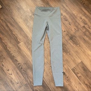 NIKE DRI FIT LEGGINGS